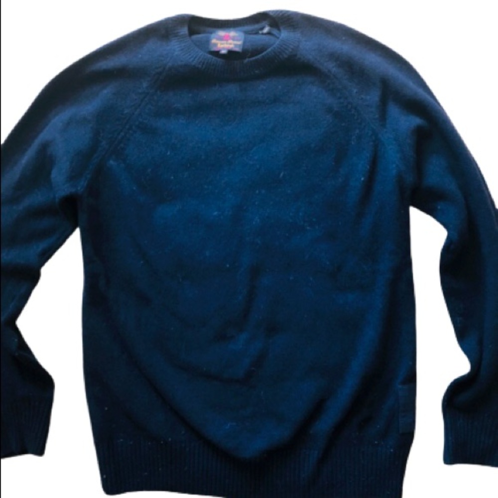 Barbour Men’s Wool Sweater in dark blue
